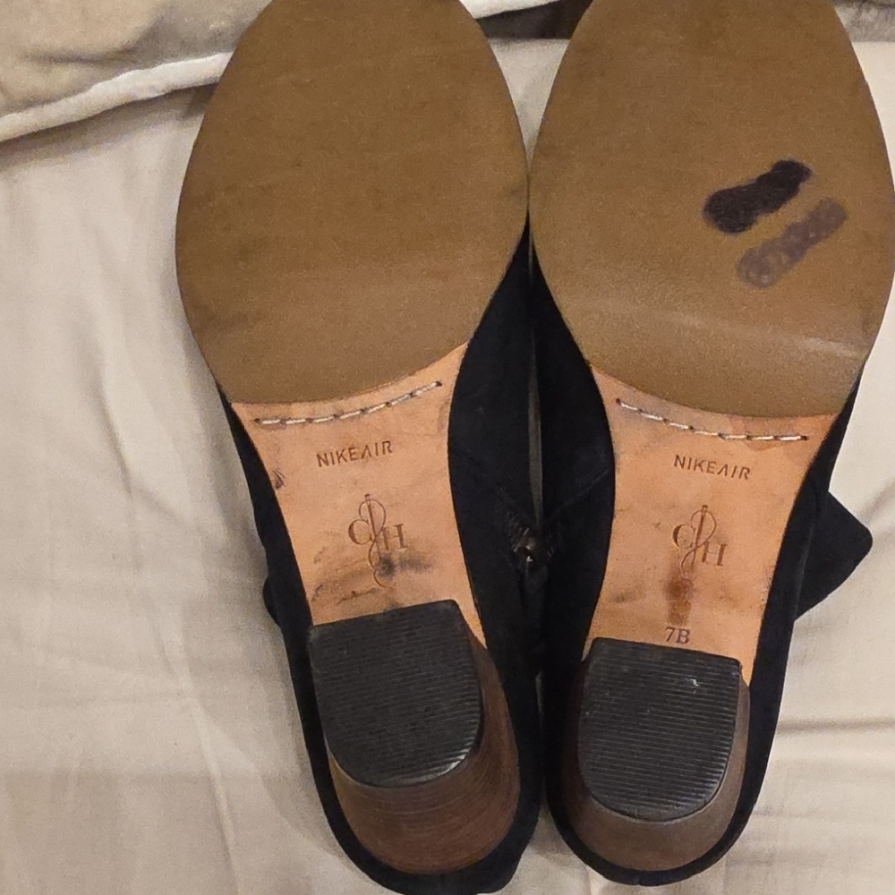 Cole Haan Black Ankle Boots with Tan Heel - Picture 9 of 11